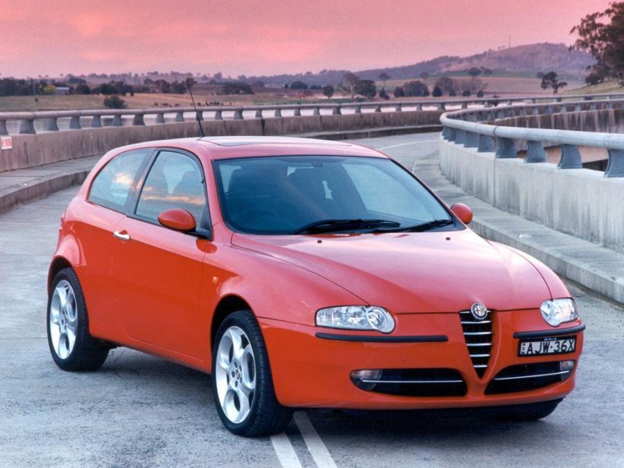  Alfa Romeo 147 3-Door (937A) 2001 года  (AU) (фото 2 из 17)